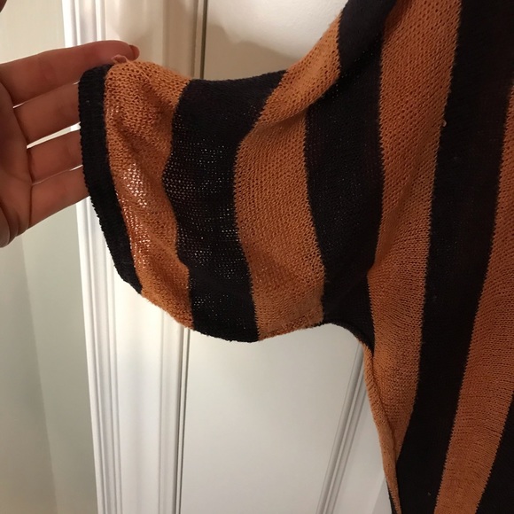 Oversized light sweater - Picture 4 of 4